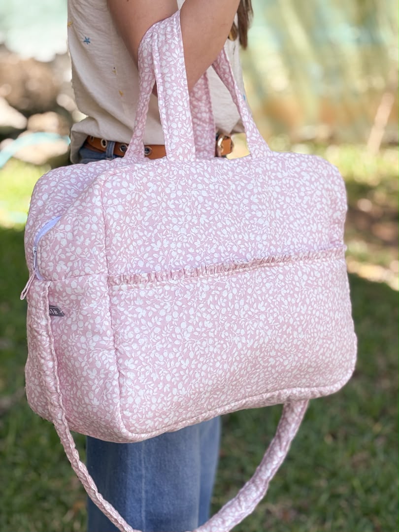 OlėOlėBag fondo rosado pompón crudo
