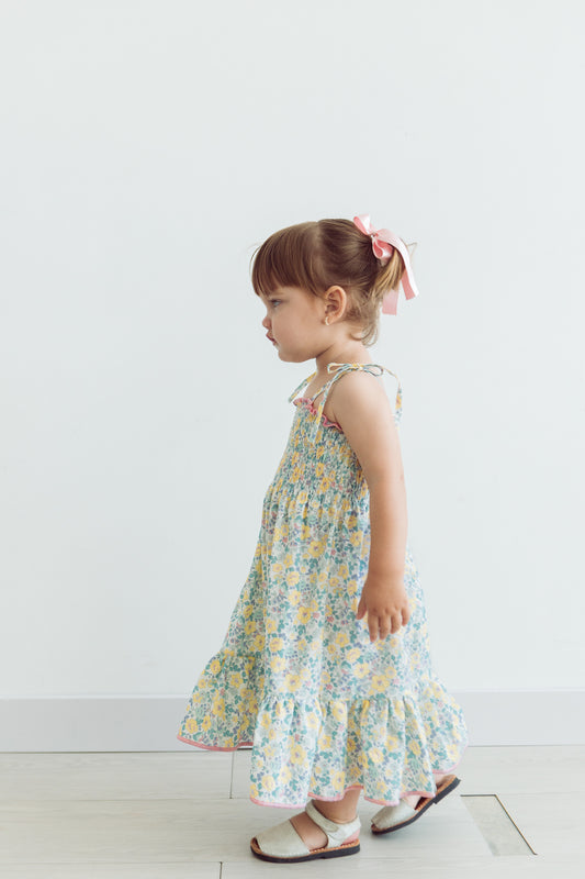 Vestido arruchado flores grandes tipo liberty amarillas