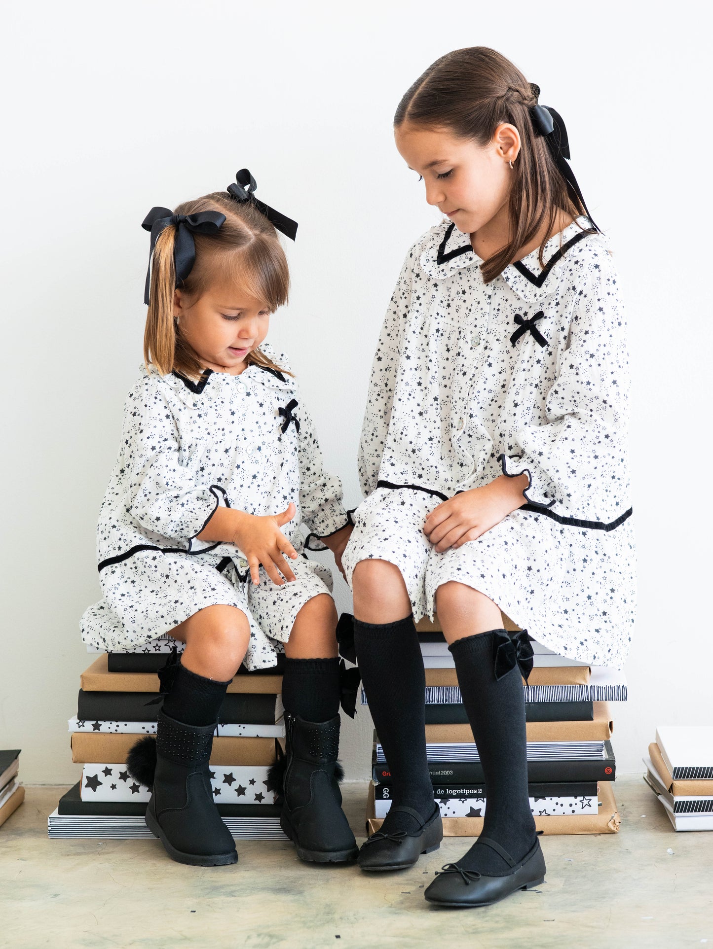 Vestido granada boblé estrellitas negras