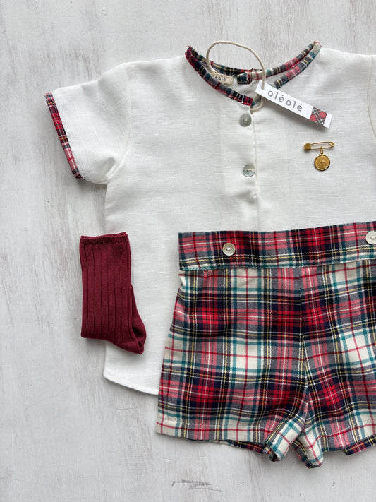 Conjunto varón short tartán burdeos y beige