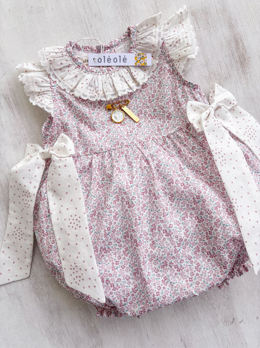 Ranita flores mini rosadas combinada