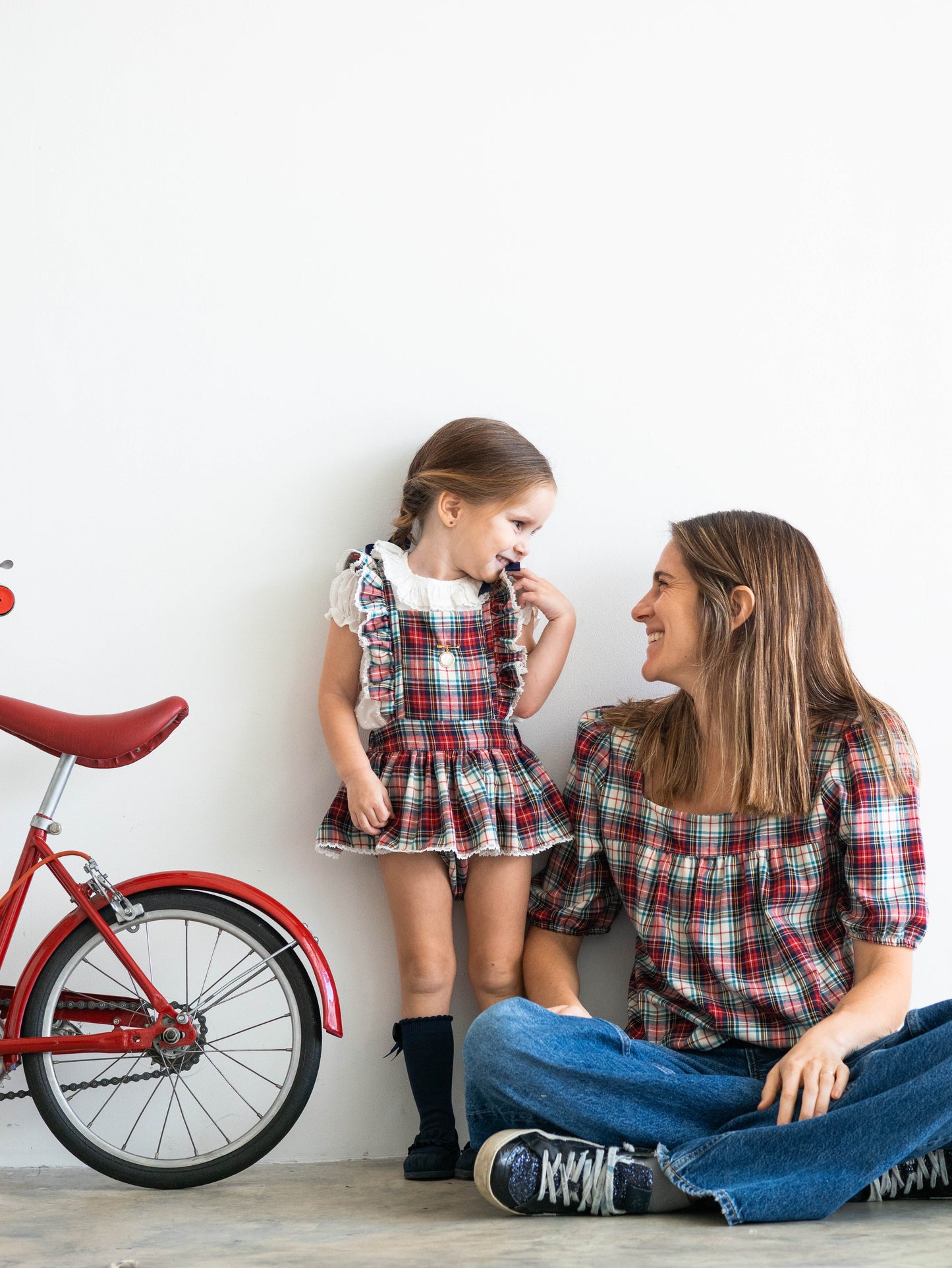 Camisa de mamá tartán burdeos y beige