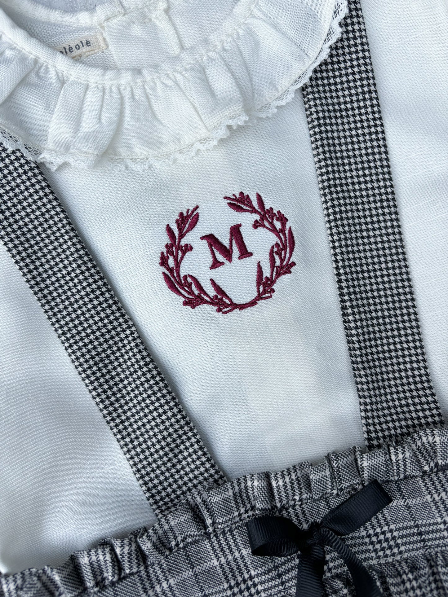 Conjunto falda de grande c/tirantes pata de gallo B&W personalizado