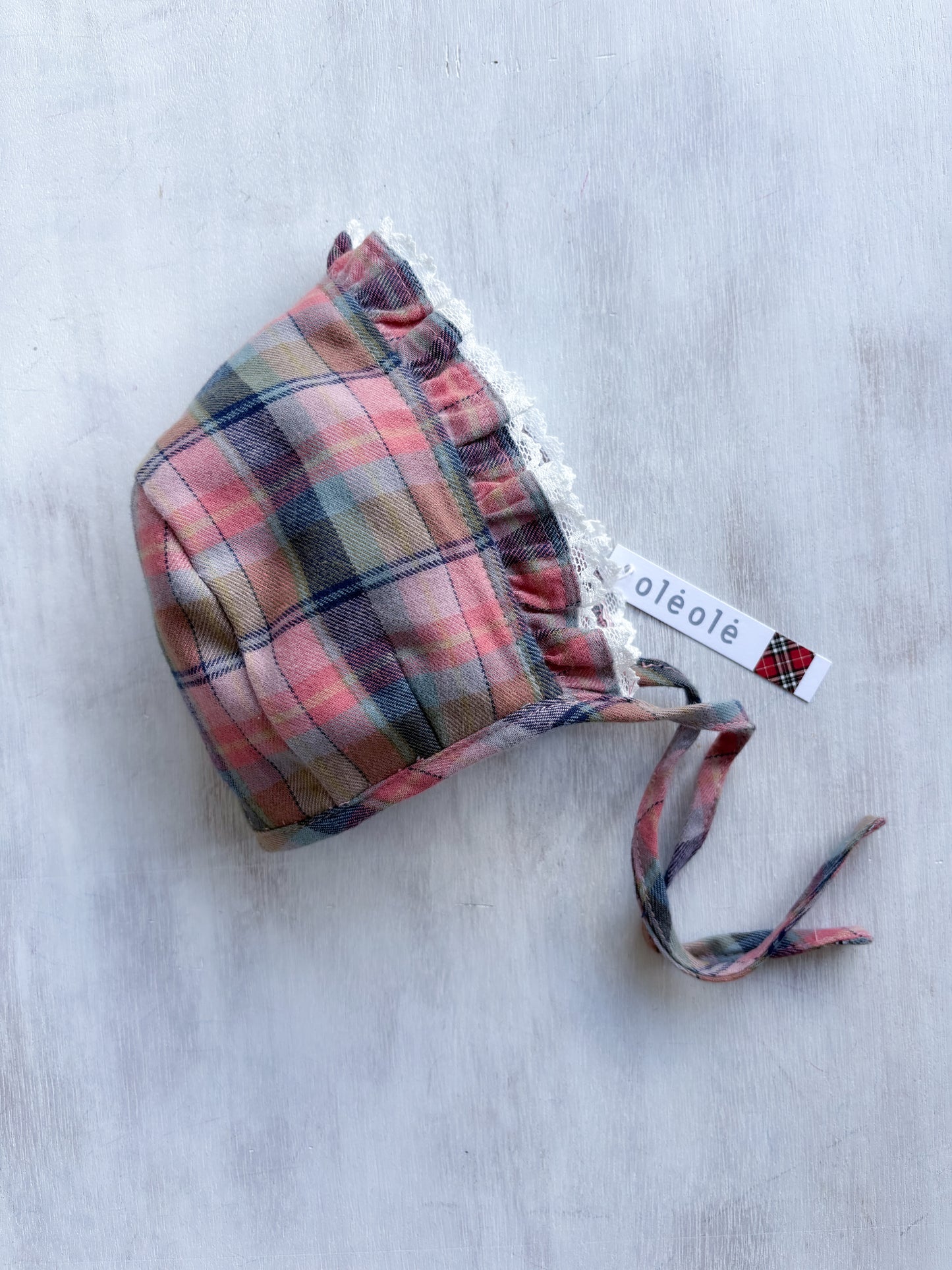 Gorro tartán rosado