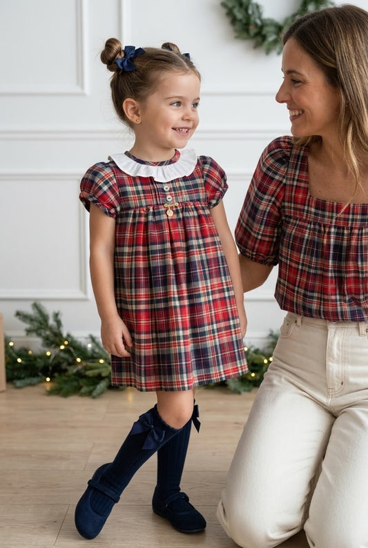Camisa de mamá tartán rojo y botella