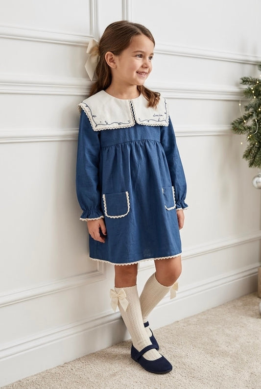 Vestido velvet marino bordado a mano