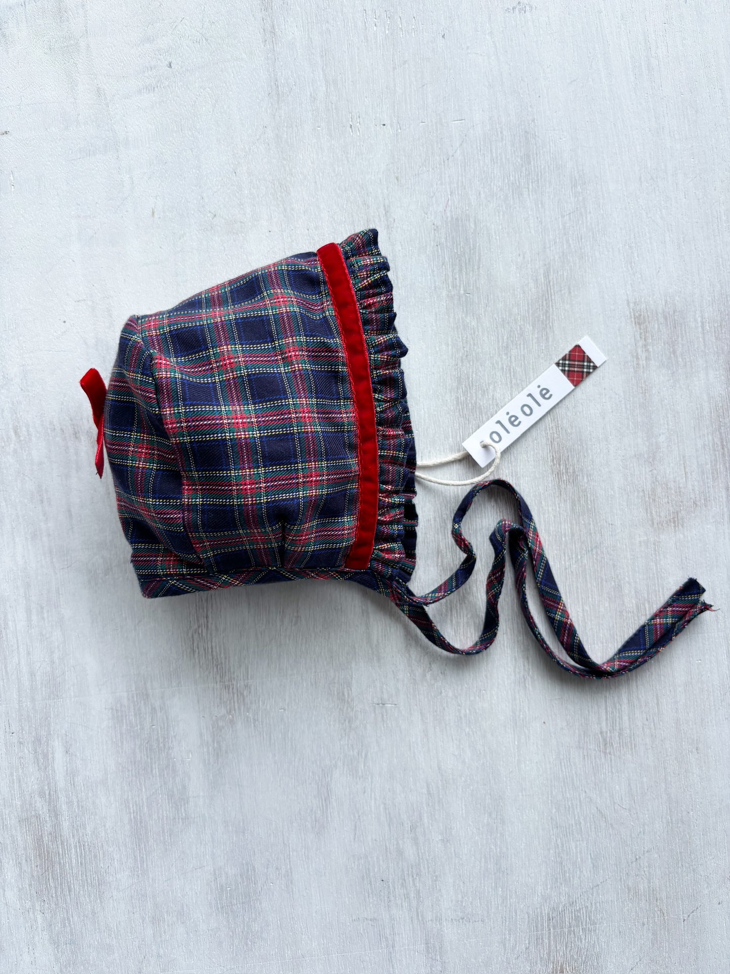 Gorro tartán marino y rojo
