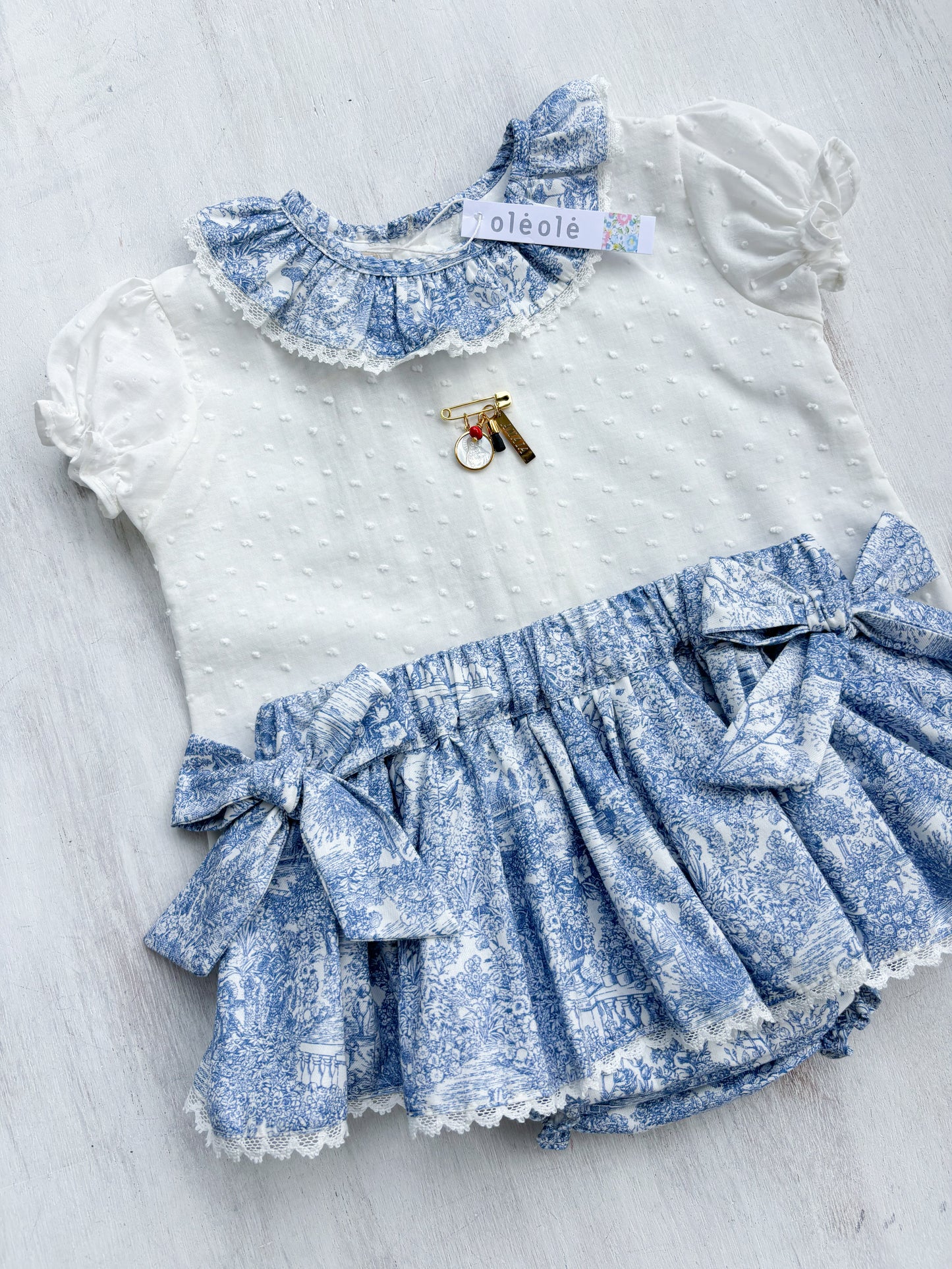 Conjunto MatchyCuello falda c/lazos toile azul