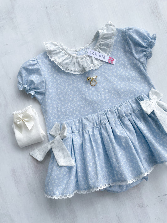 Conjunto Matchymatchy falda c/lazos flores mini fondo azul