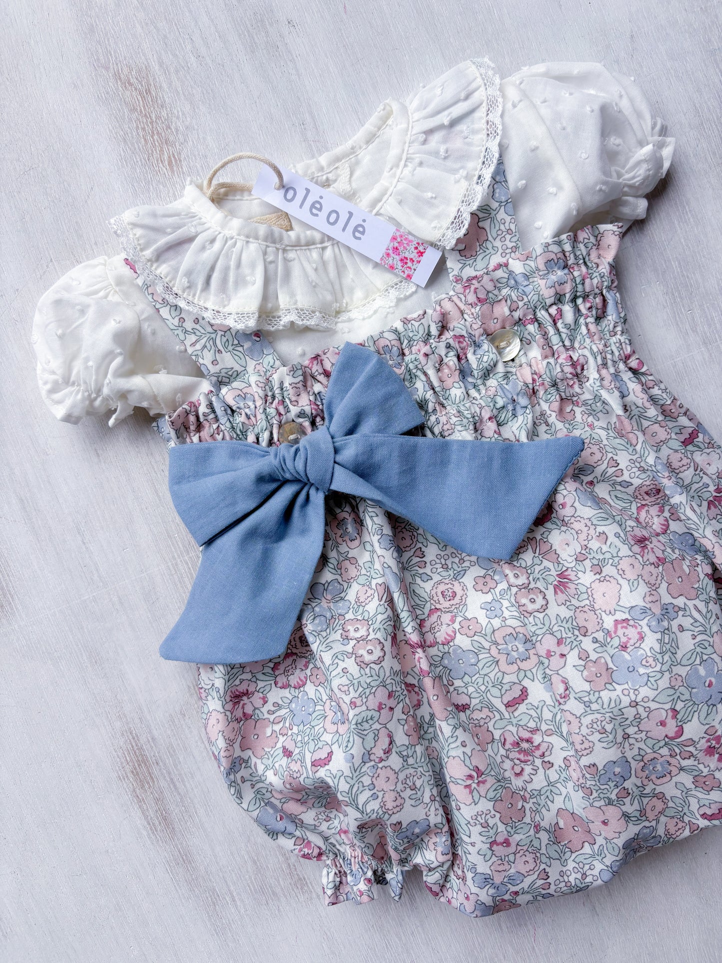 Bombacha alta flores medias rosa combinada