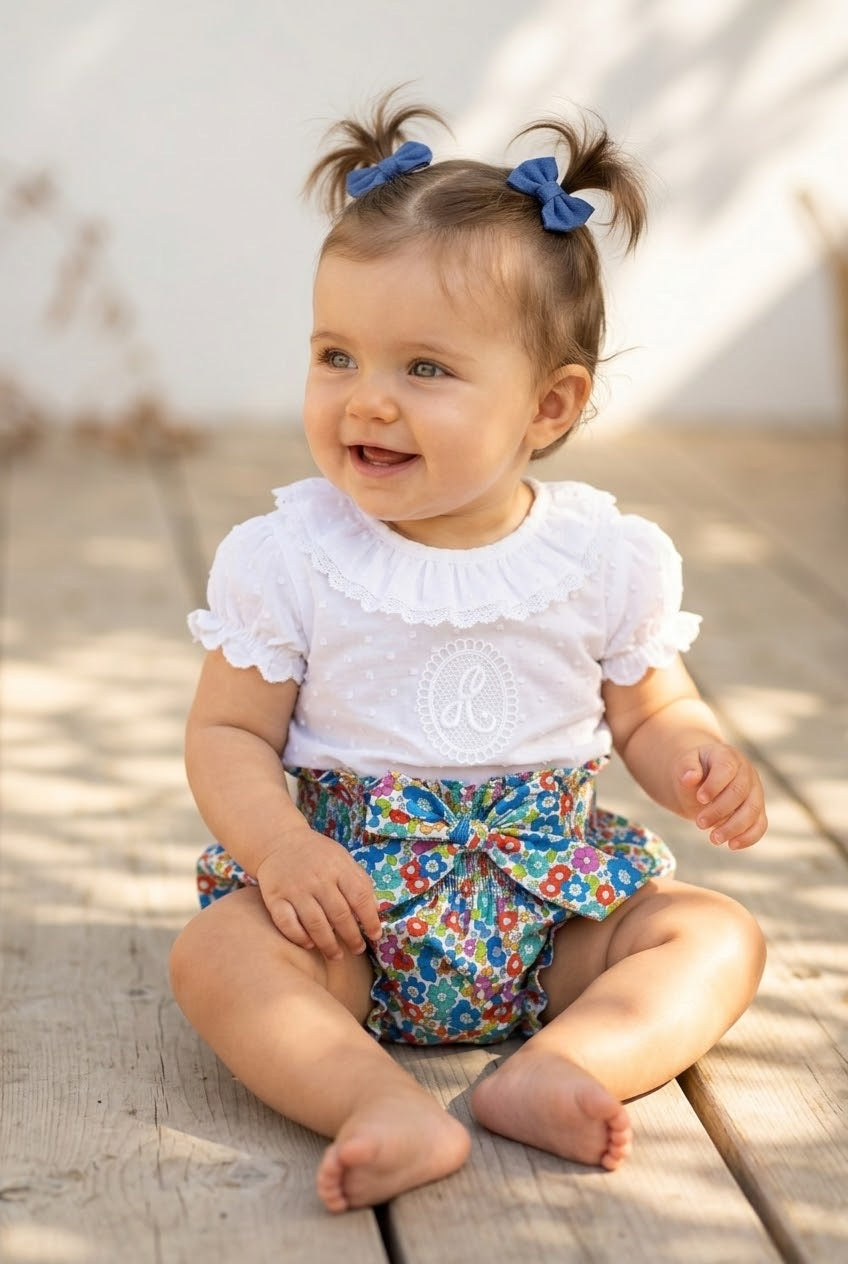 Bombacha flores tipo Liberty azul rey