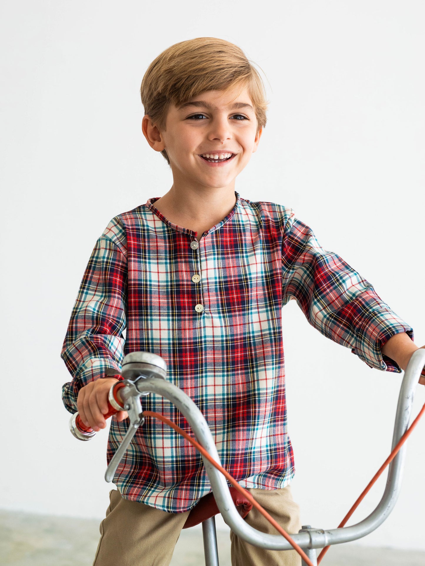 Camisa estampada varón manga larga tartán burdeos y beige