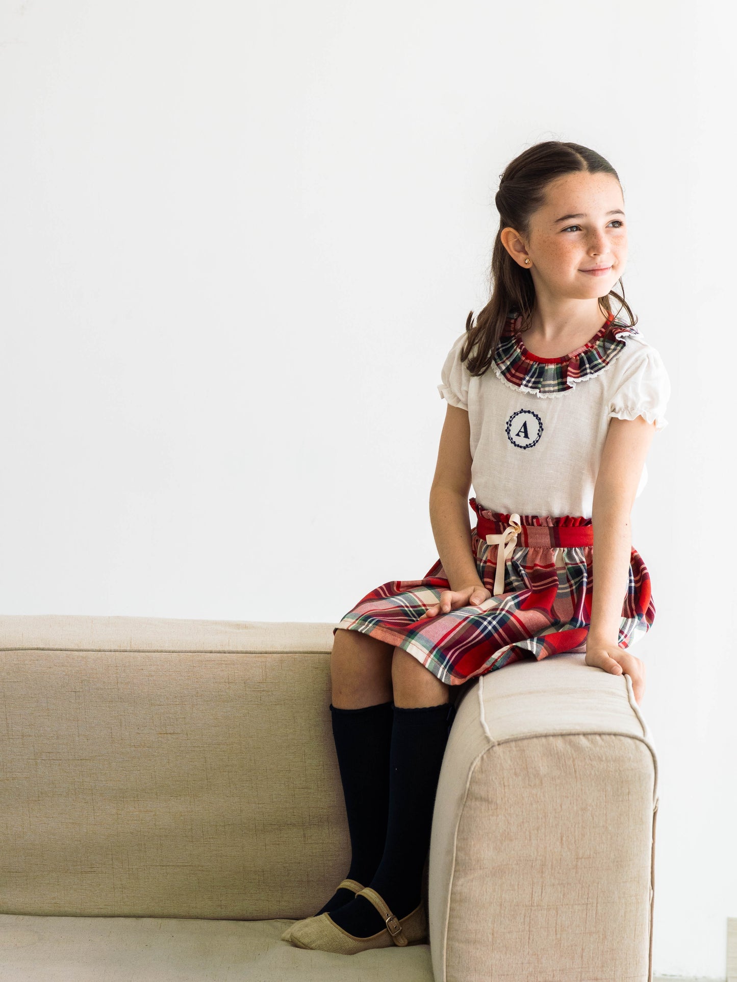 Conjunto MatchyCuello falda de grande cuadros rojos y crudo personalizado